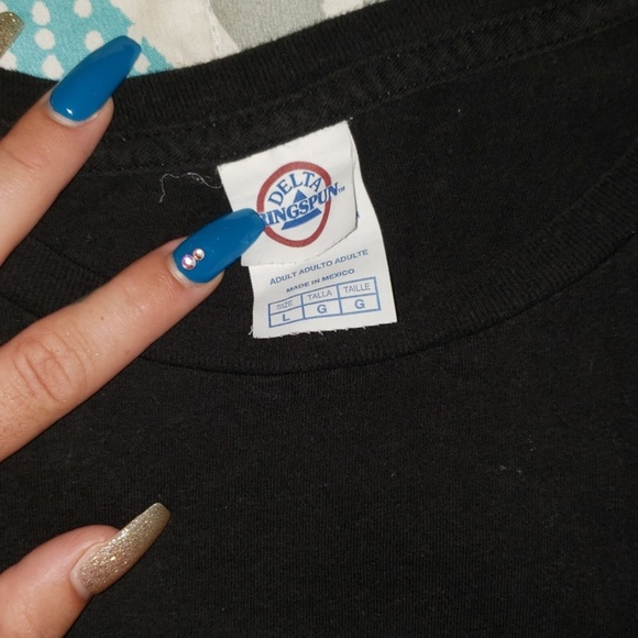 Van's tee - Picture 3 of 3